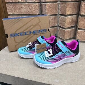 Skechers kids size 1 Microspec Advance Washable Sneakers S/N303575  Aqua/Purple